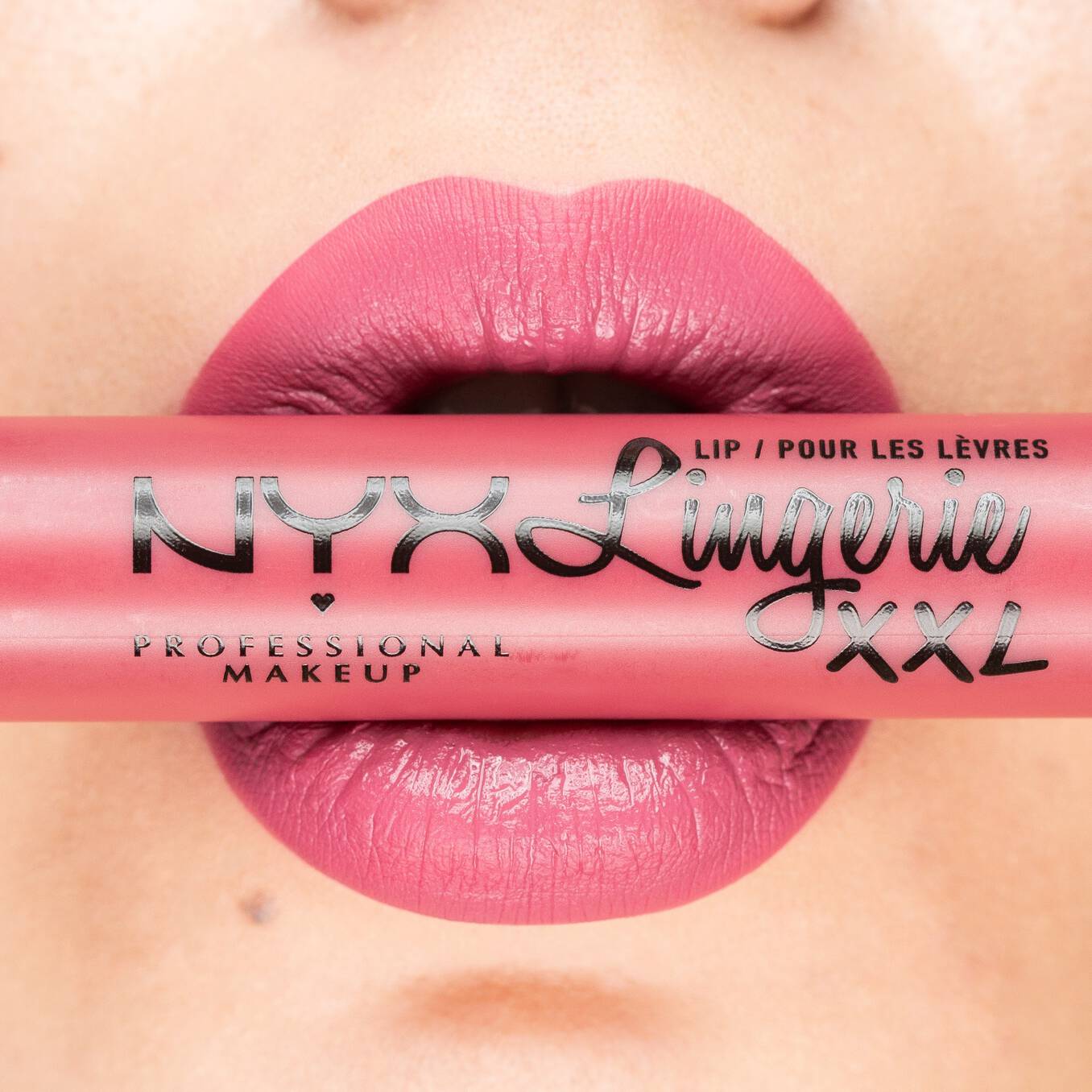 NYX Matte Liquid Lipsitck Lingerie XXL أحمر شفاه سائل مطفي من نيكس