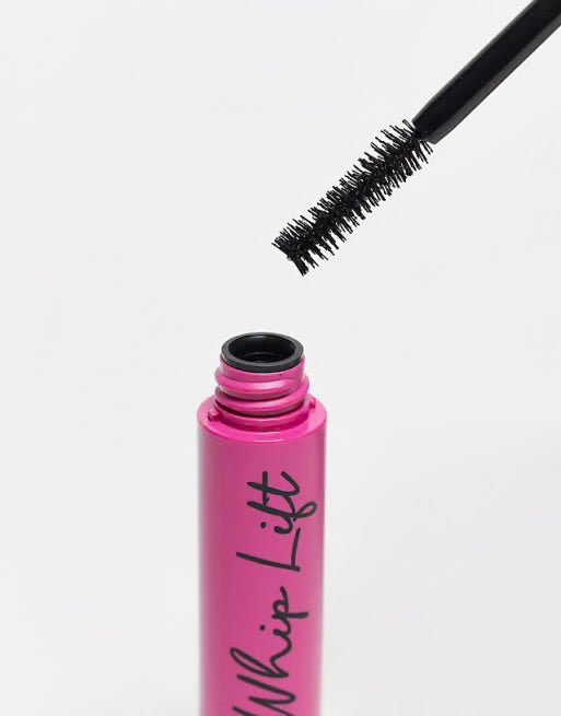 REVOLUTION 5D Whip Lift Effect Maximum Hold Mascara Ultra Black ماسكارا رفع الرموش خماسية الابعاد من ريفليوشن