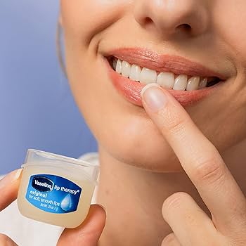 VASELINE Lip Therapy Original For Soft Smooth Lips مرطب الشفاه من فازلين