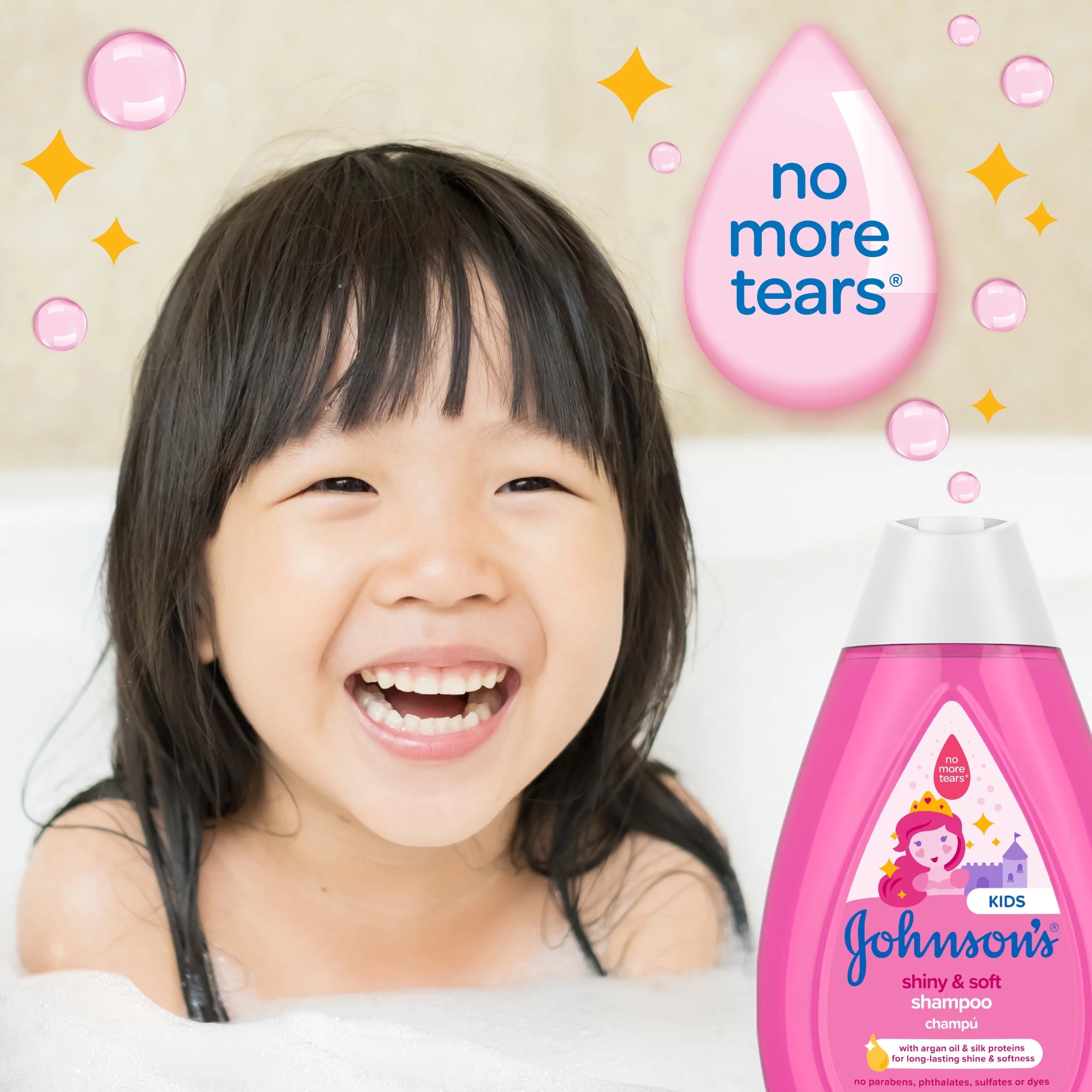 JOHNSONS Kids Shiny & Soft Shampoo شامبو جونسن للمعان ونعومة الشعر للاطفال