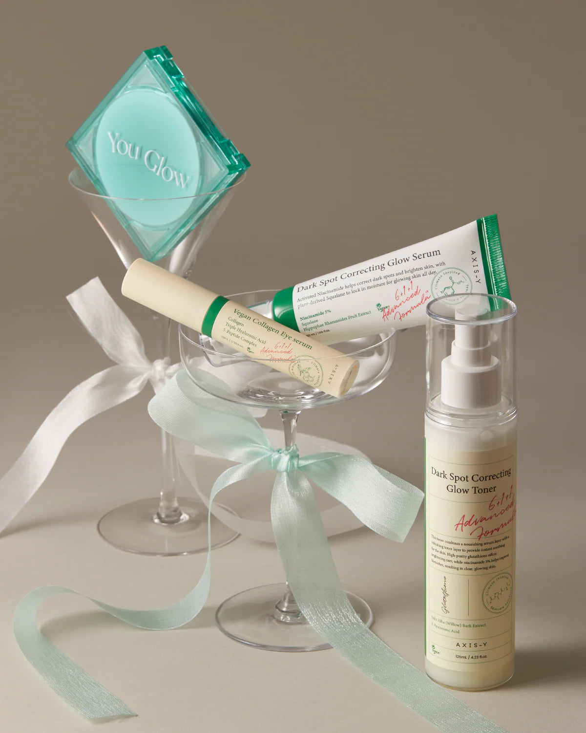 AXIS Y glow your ownway بكج العناية المتكامل من اكسز واي