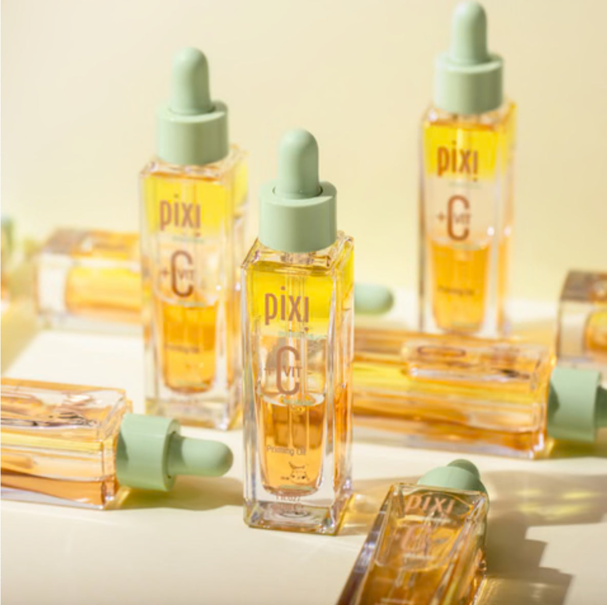 PIXI + C Vit Priming Oil زيت الفيتامين سي من بيكسي