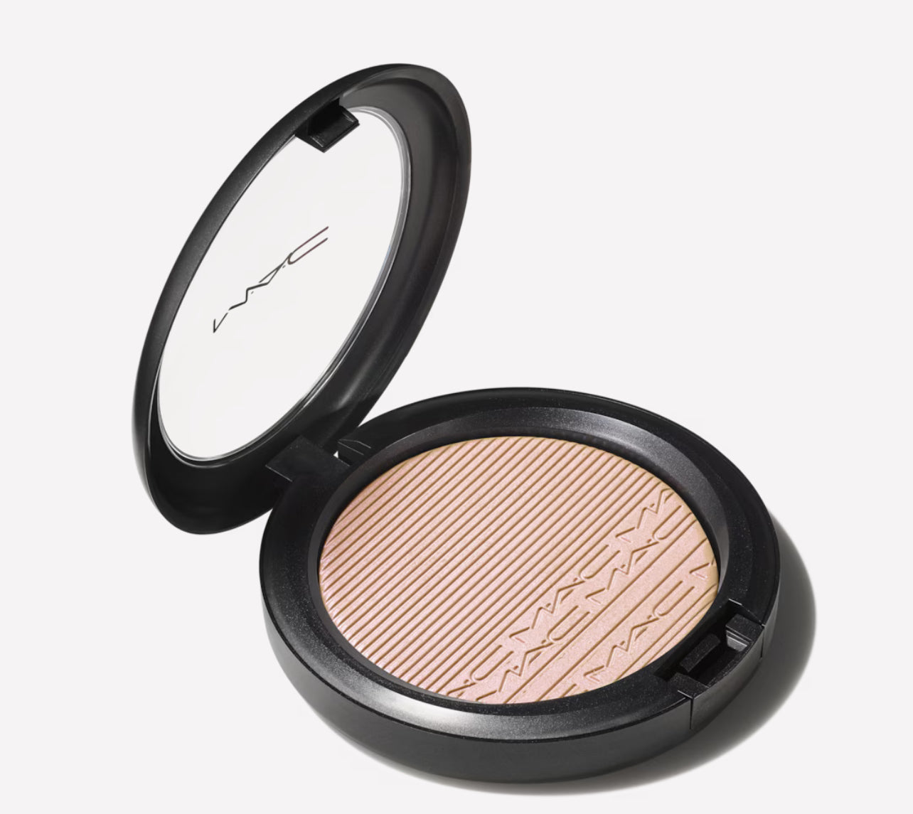 MAC extra dimension skinfinish powder lumere هايلايت مميز من ماك