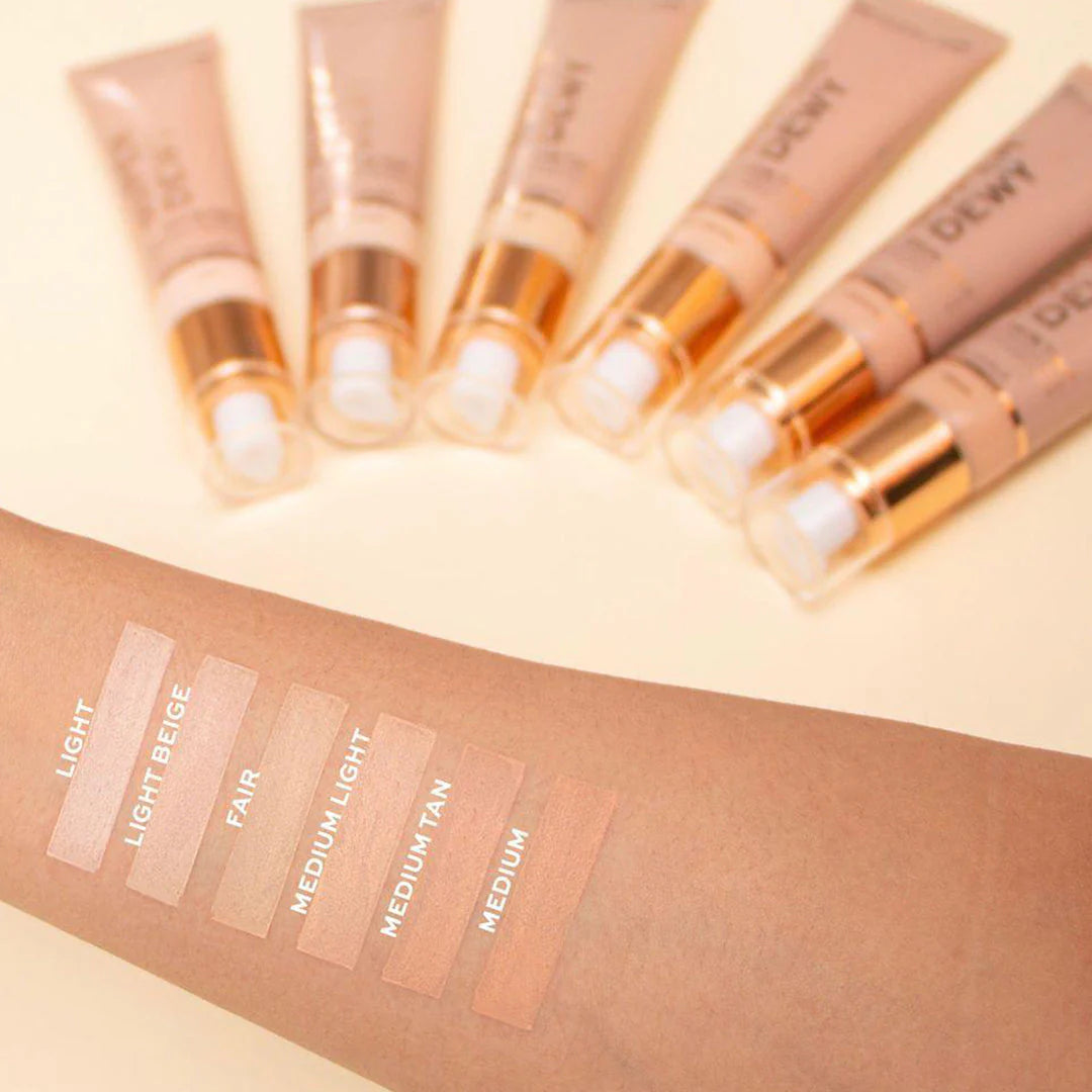 REVOLUTION Superdewy Tinted Moisturizer Skin Tint تنت البشرة المرطب من ريفلوشن