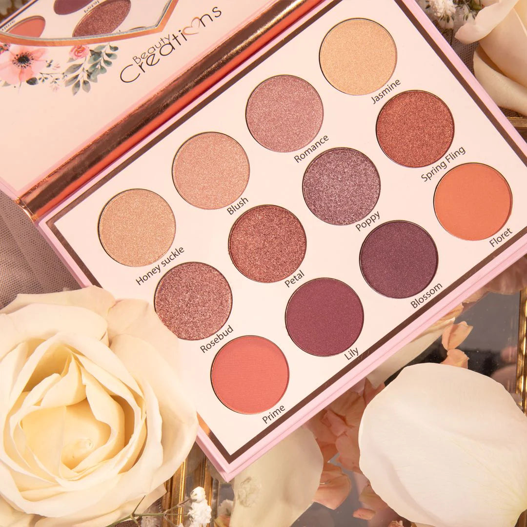 BEAUTY CREATIONS Eye Bloom Eyeshadow palette
 ظلال العيون بالوان الشمرز والنيود الدافئه