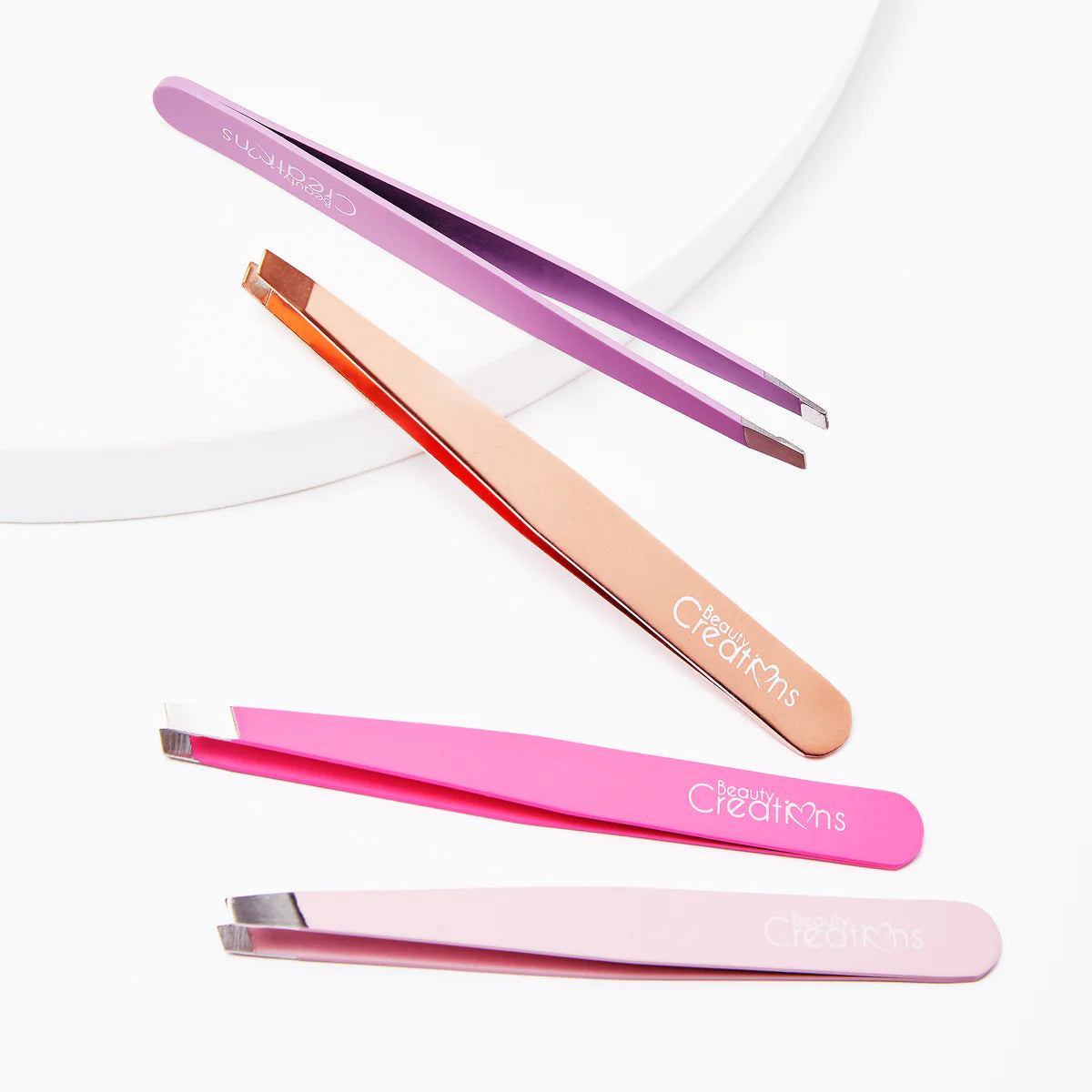 BEAUTY CREATIONS Eyebrow Tweezer ملقط الحواجب