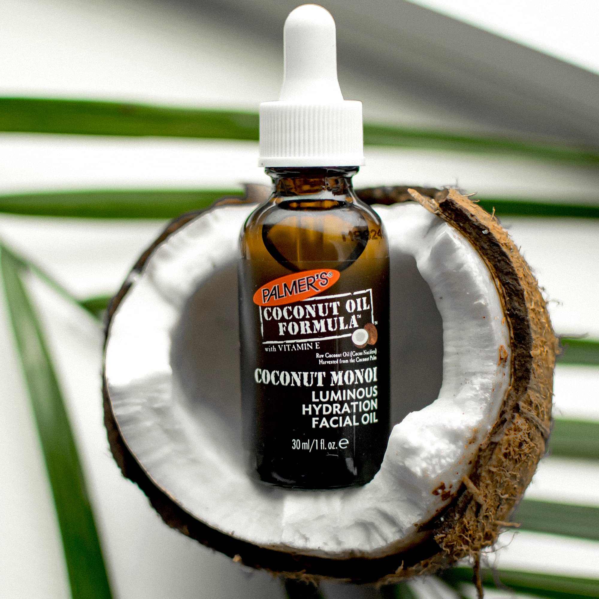 PALMER’S Coconut Oil Formula with Vitamin E Coconut Hydrate Facial Oil