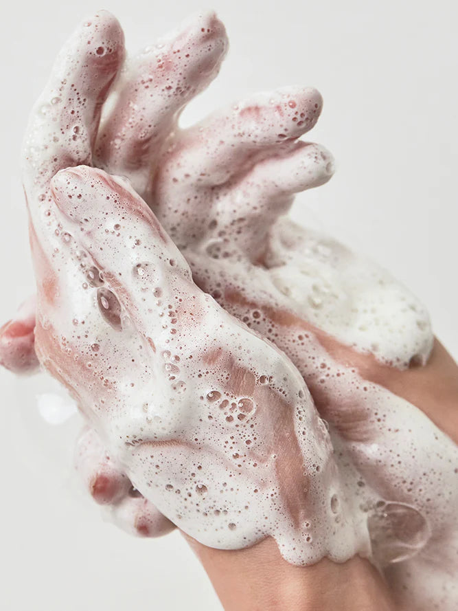 ANUA Heartleaf Succinic Moisture Cleansing Foam غسول البشرة المرطب من انوا