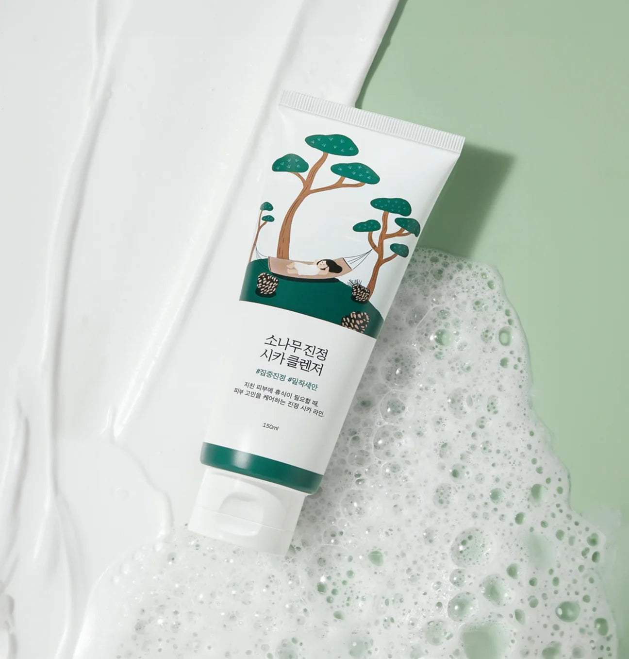 ROUND LAB pine calming cica cleanser غسول السيكا المهدئ من راوند لاب