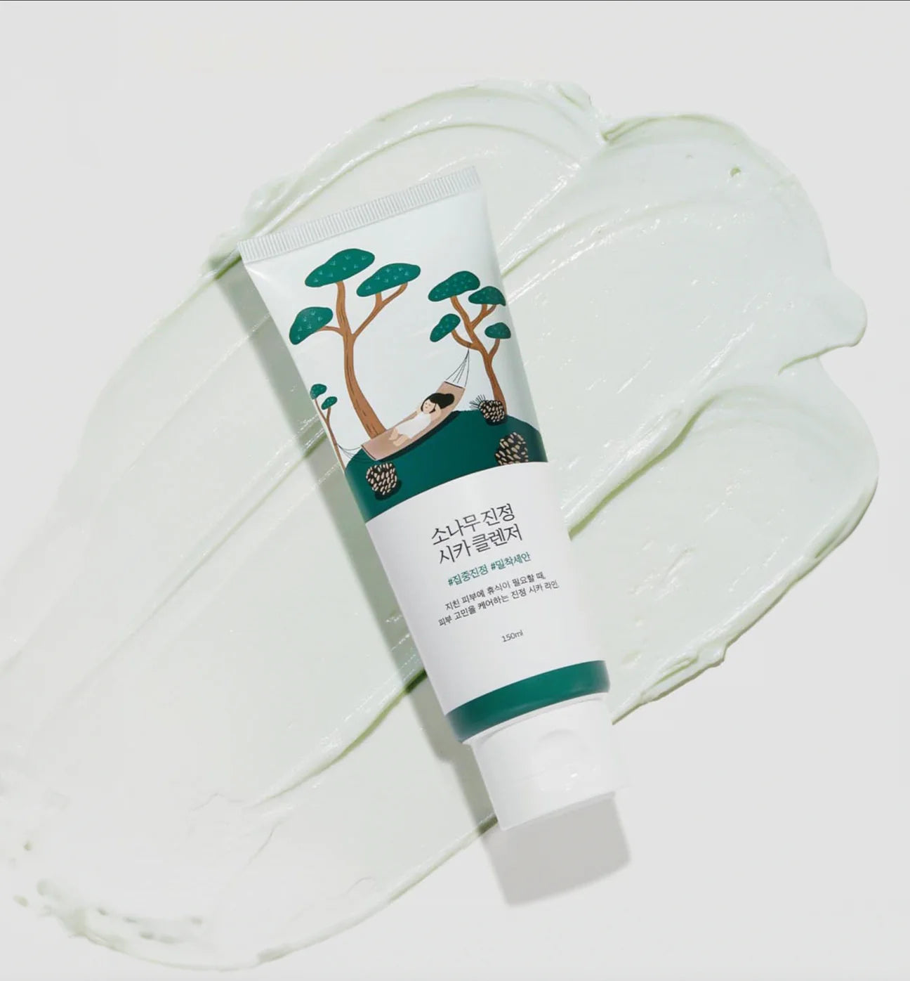 ROUND LAB pine calming cica cleanser غسول السيكا المهدئ من راوند لاب