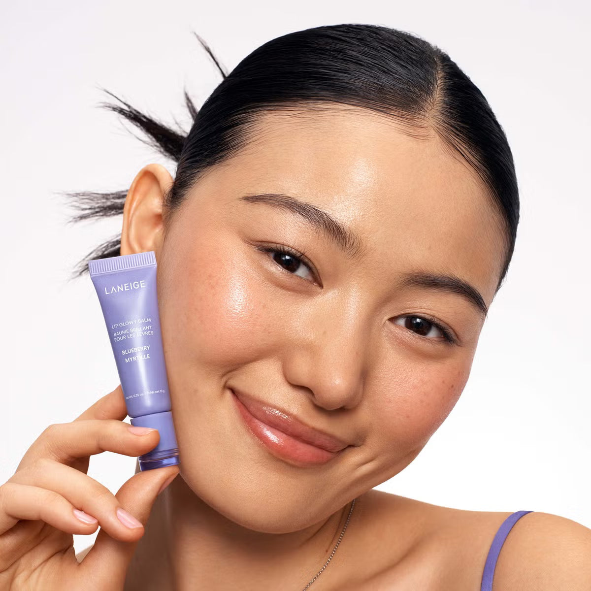 LANEIGE Lip Glowy Balm Baume Brilliant Blueberry بالم الشفاه من لانيج