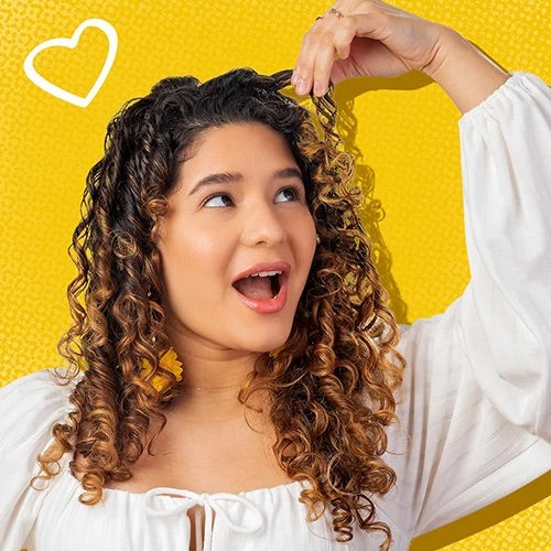 AUSSIE Miracle Curls Frizz TamingCream كريم تصفيف الشعر